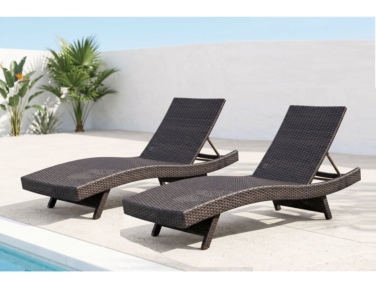 Resin Wicker Chaise Loungers, Set of 2