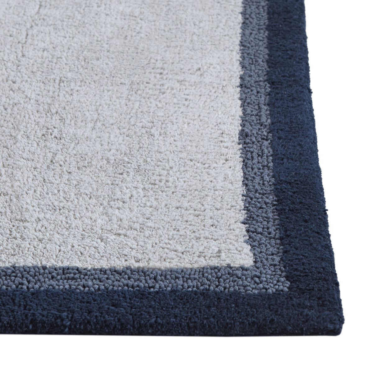 24 x 60-Inch Tufted Cotton Bath Rug — view 4