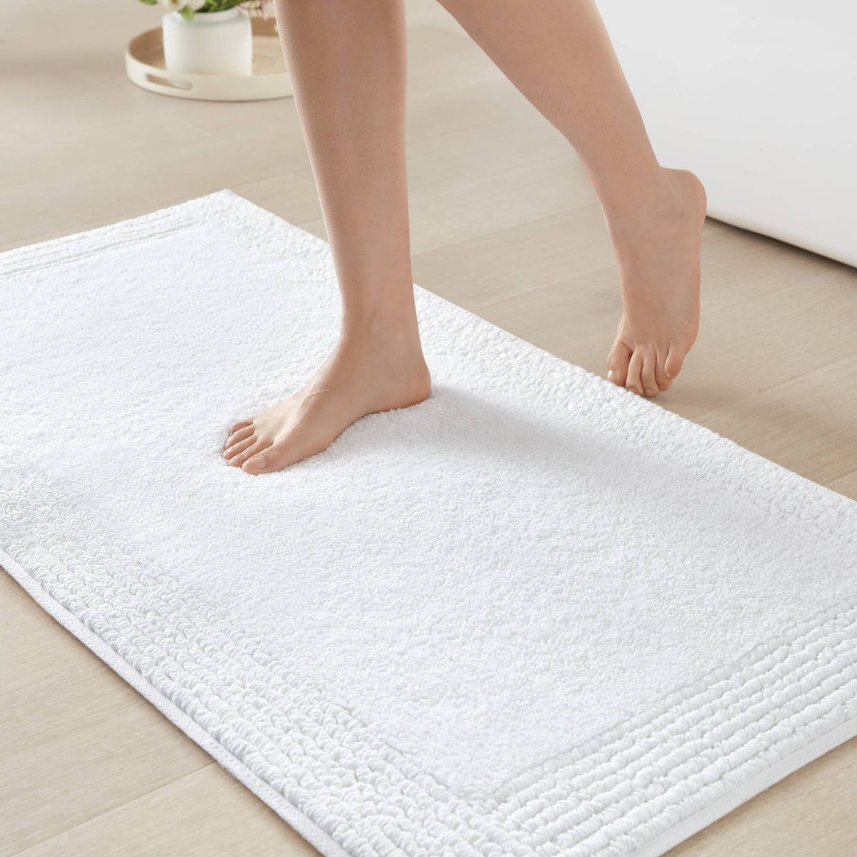 20 x 30-Inch Reversible Cotton Bath Rug — view 3