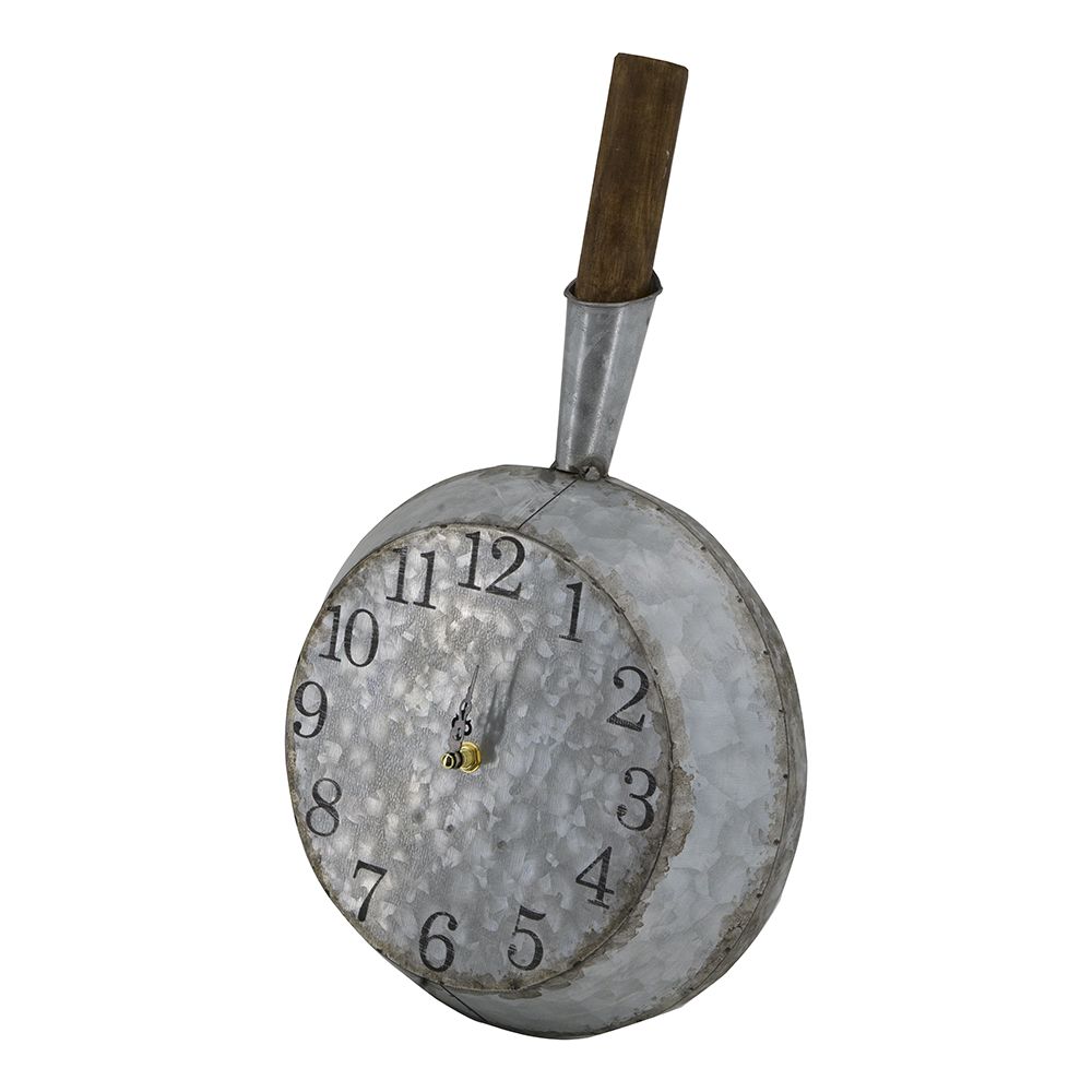 18-Inch Rustic Pan-Style Iron Wall Clock — view 3