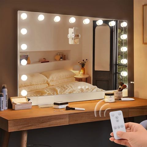 Hollywood Vanity Mirror with 18 LED Bulbs